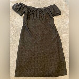 Heart Hips Black Ruched Off-Shoulder Midi Dress